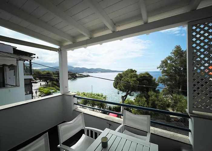 Ntelis Apartment *
