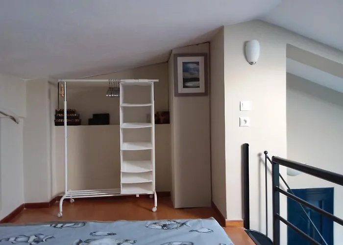 Ntelis Néos Marmarás